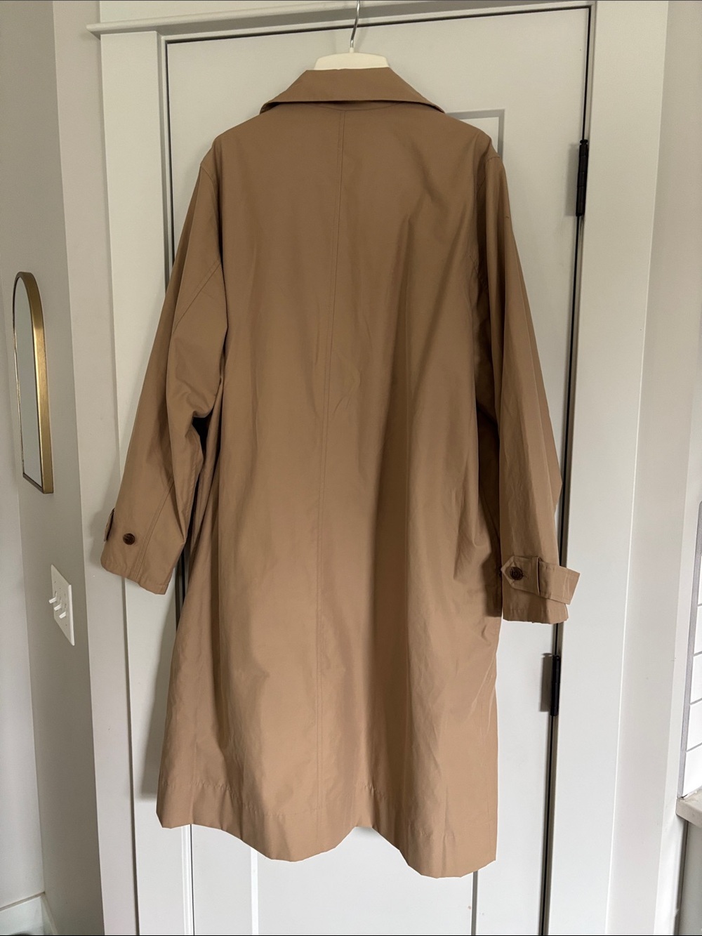 Old Navy Women's Camel Single-Breasted Trench Coat - Picture 3 of 3